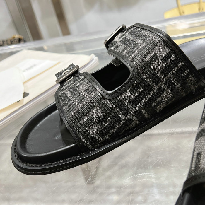 Fendi Sandals SFS60608