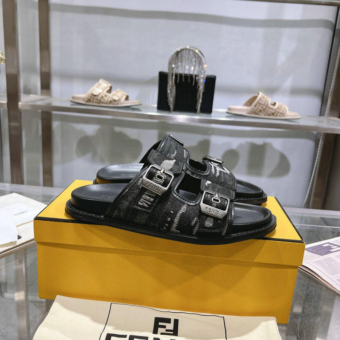 Fendi Sandals SFS60609