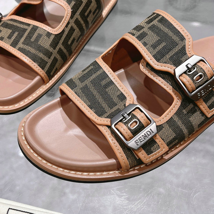 Fendi Sandals SFS60610