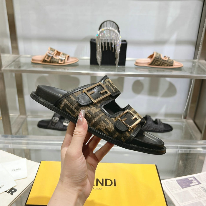 Fendi Sandals SFS60611