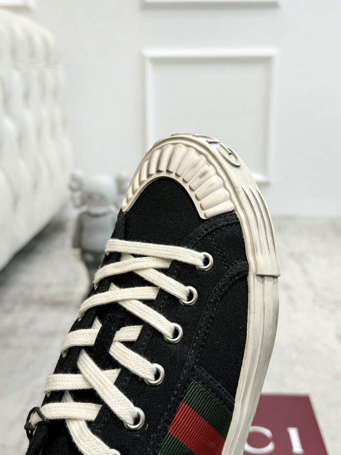 Gucci Sneakers WSG60101