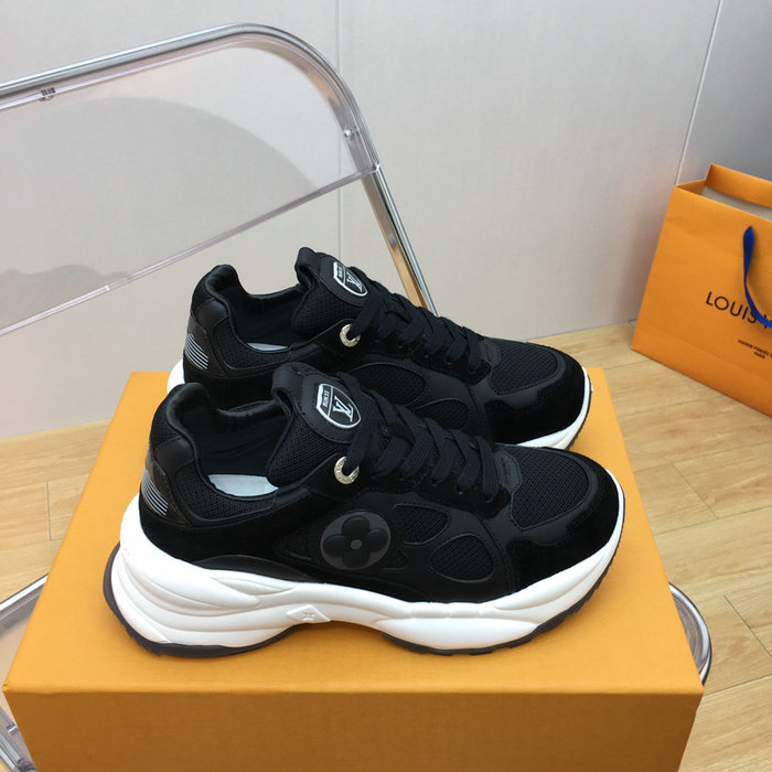 Louis Vuitton Sneakers SLS60406