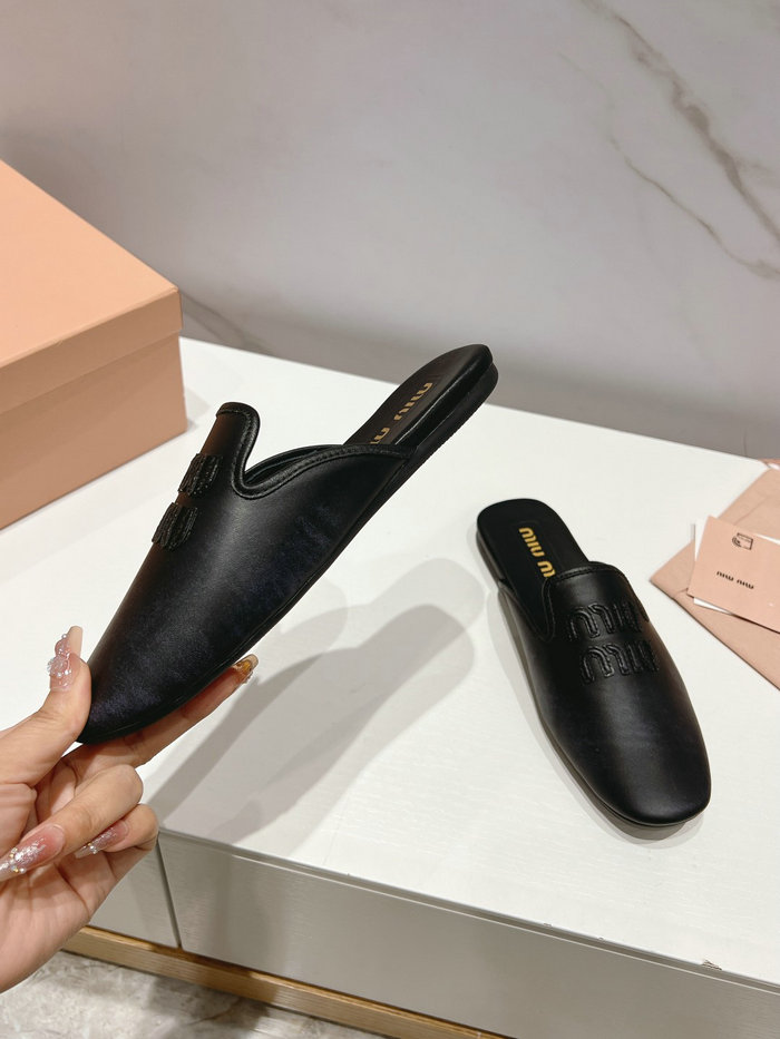 Miu Miu Slippers WSM53102