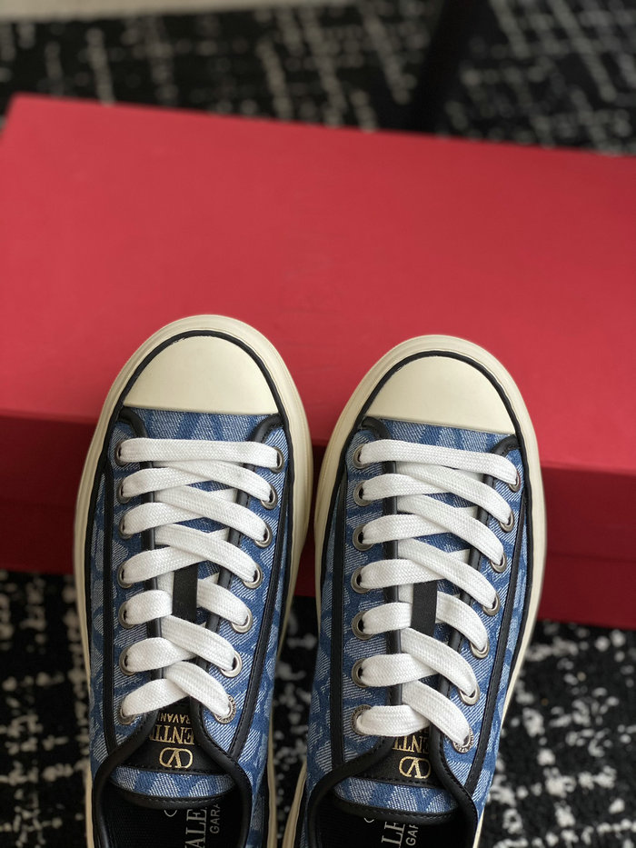 Valentino Sneakers MSV60102