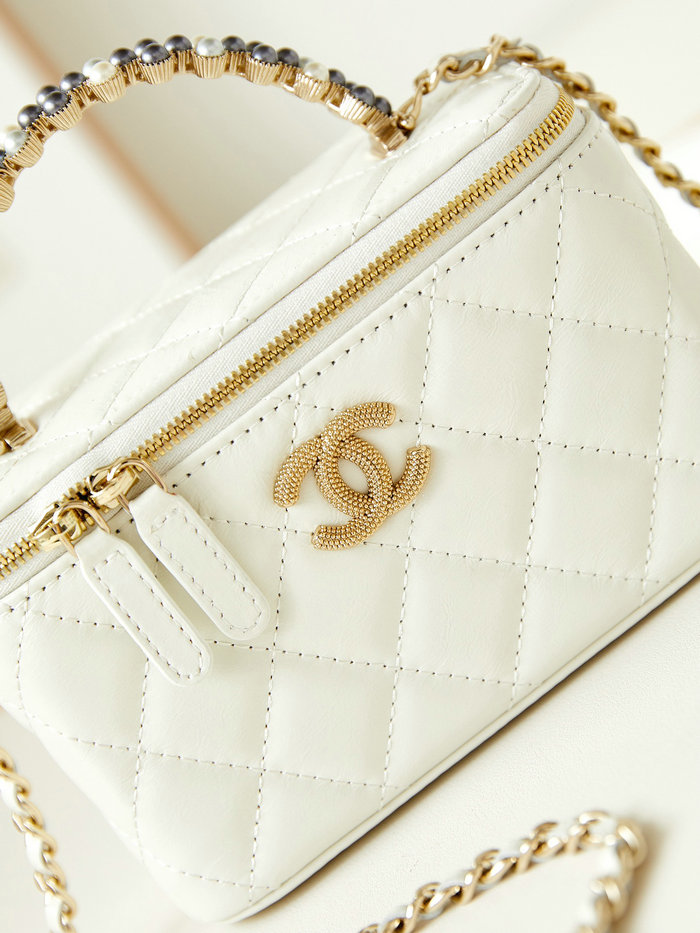 Chanel Small Vanity Case AP3804 White