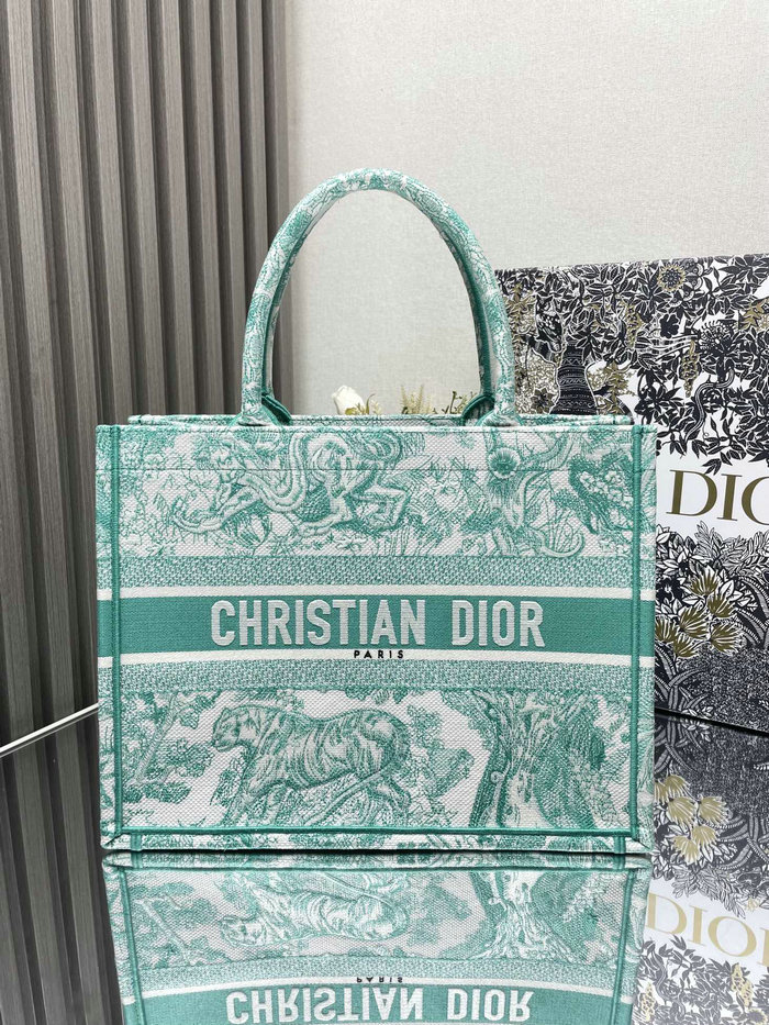 Medium Dior Tiger Book Tote M1286 Light Green