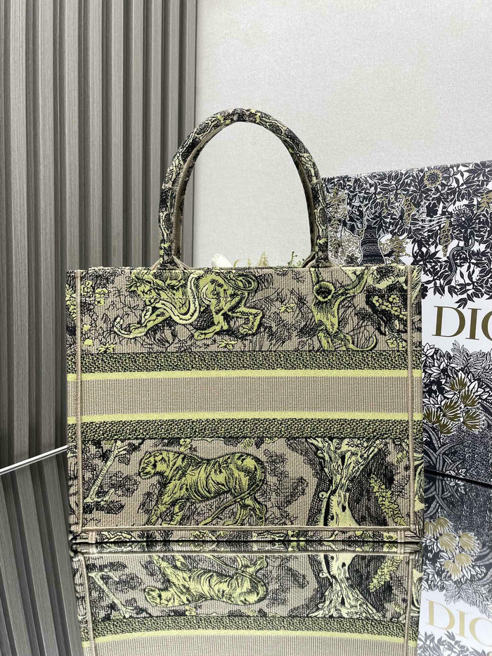 Medium Dior Tiger Book Tote M1286 Yellow