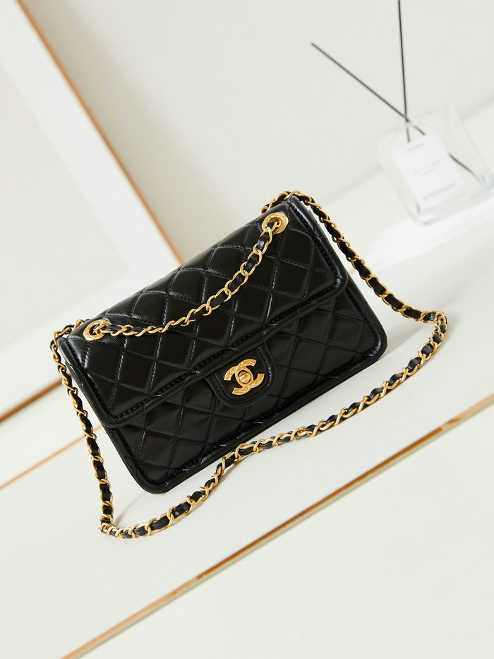 Small Chanel Lambskin Flap Bag AS4687 Black