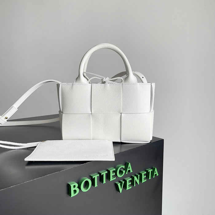 Bottega Veneta Candy Arco Tote Bag B729029 White