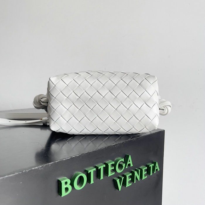 Bottega Veneta Small Avenue Loop Bag 796615 White