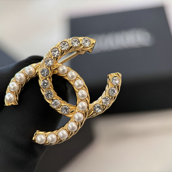 Chanel Brooch CB62602