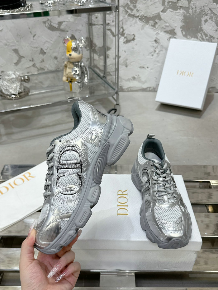 Dior Chrono Sneakers SDS62801