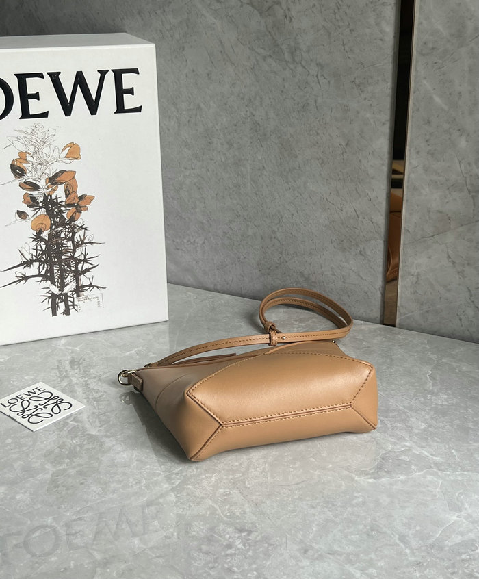 Loewe Puzzle Fold Pouch L10973 Brown