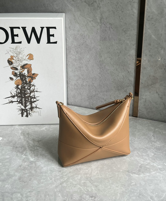 Loewe Puzzle Fold Pouch L10973 Brown