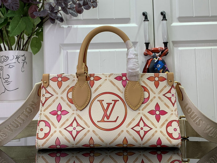 Louis Vuitton OnTheGo East West M25318