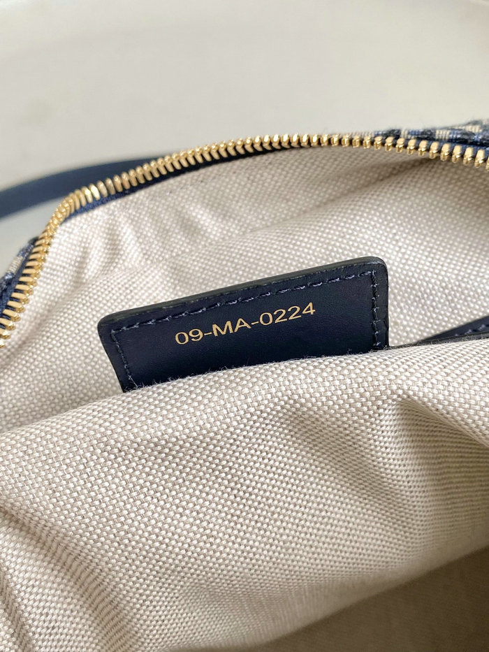 Medium Dior D-Vibe Bowling Bag M1340