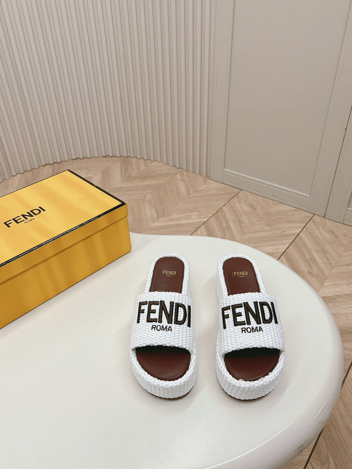 Fendi Wedge Sandals SFS70902