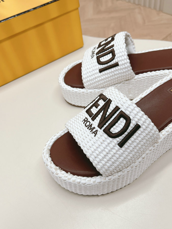 Fendi Wedge Sandals SFS70902