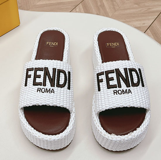 Fendi Wedge Sandals SFS70902