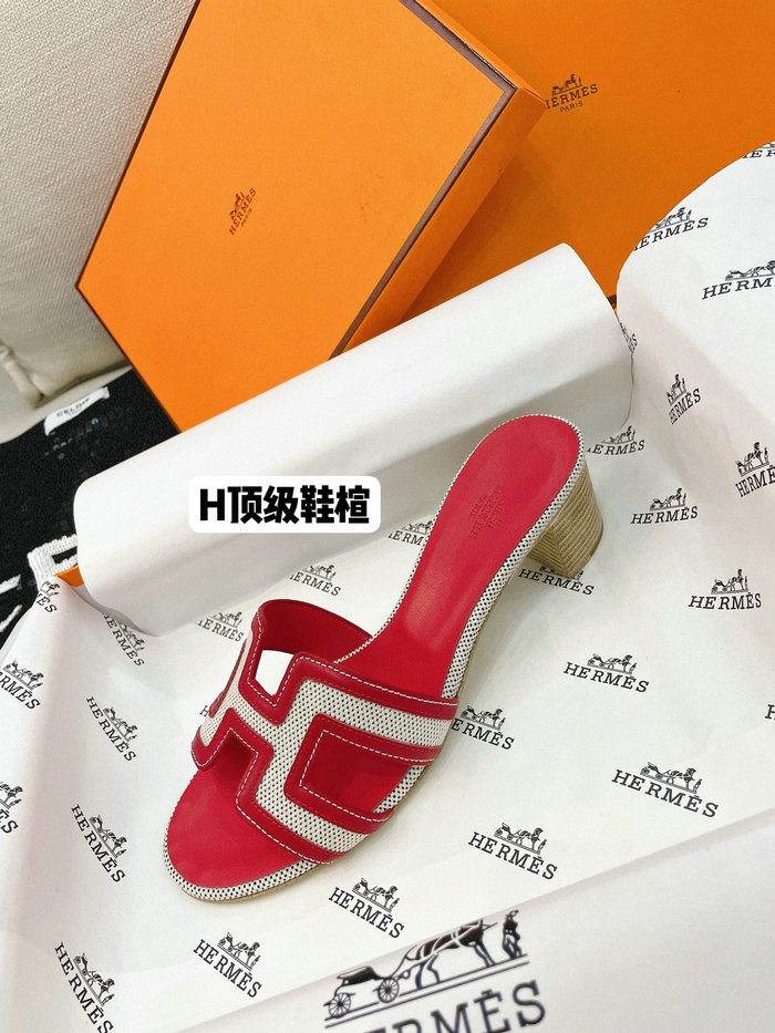 Hermes Oasis Sandals SHS70910