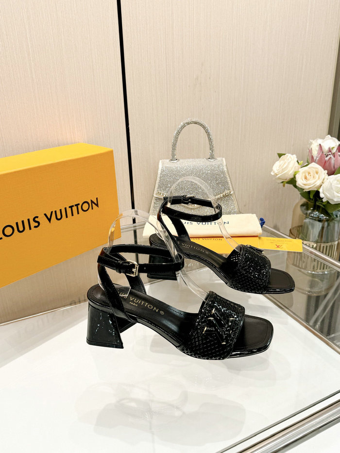 Louis Vuitton Shake Sandals SLS71003