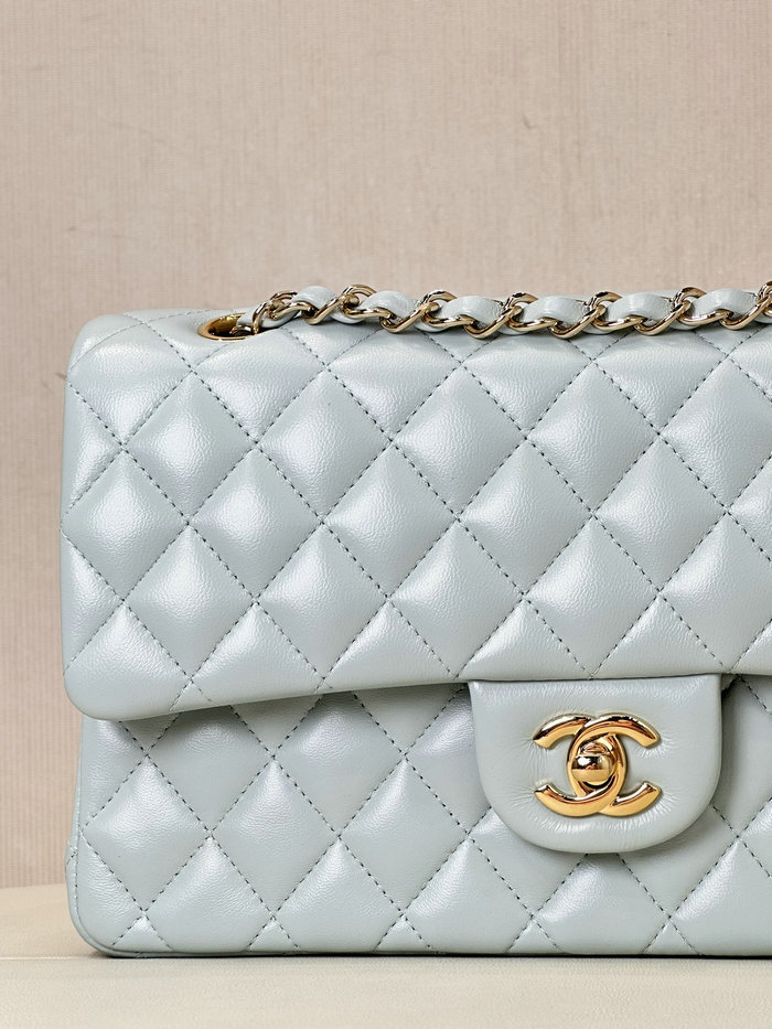 Medium Chanel Lambskin Flap Bag A01112 Light Blue