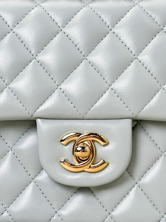 Medium Chanel Lambskin Flap Bag A01112 Light Blue