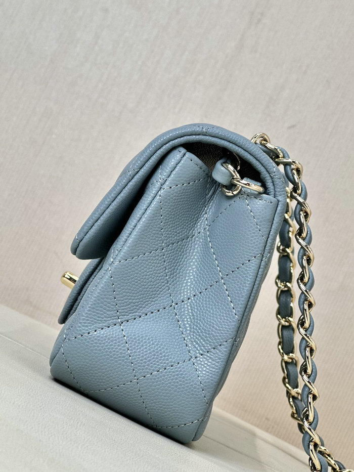 Small Chanel Grained Calfskin Flap Bag A01116 Blue