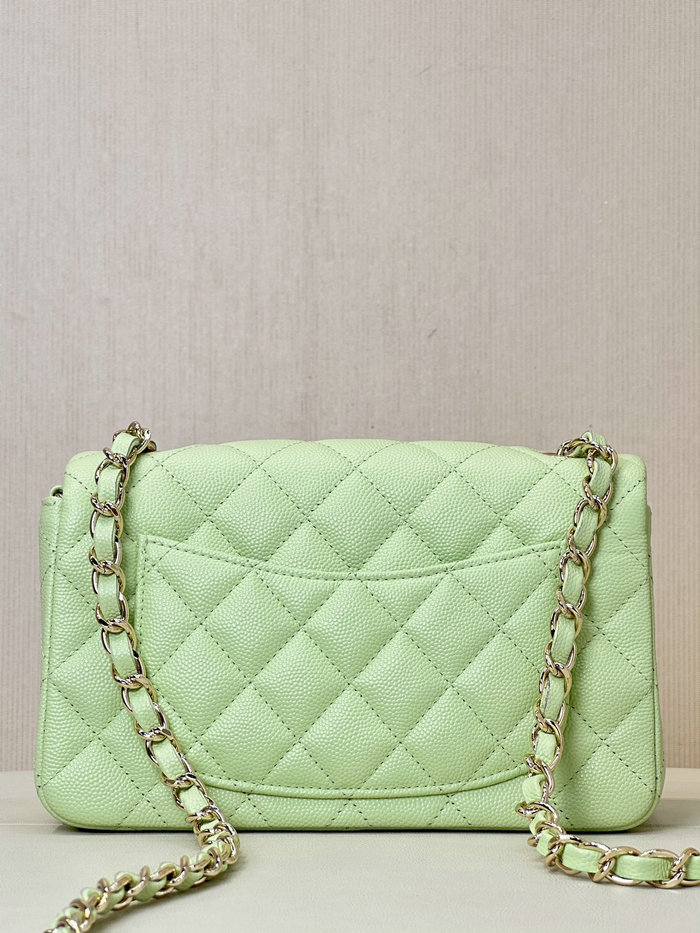 Small Chanel Grained Calfskin Flap Bag A01116 Green