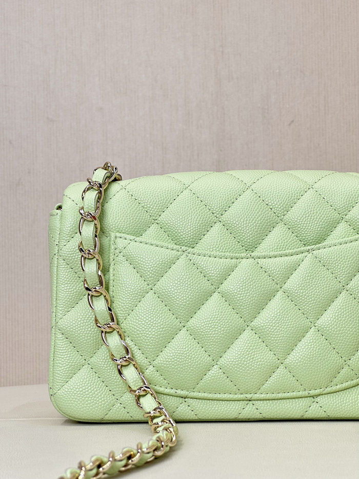 Small Chanel Grained Calfskin Flap Bag A01116 Green