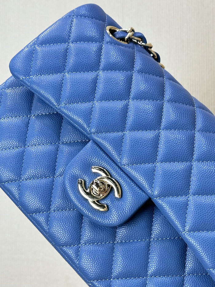 Small Chanel Grained Calfskin Flap Bag A01117 Blue