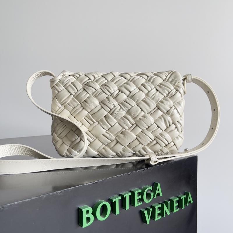 Bottega Veneta Small Rumple Messenger 787113 Sea Salt