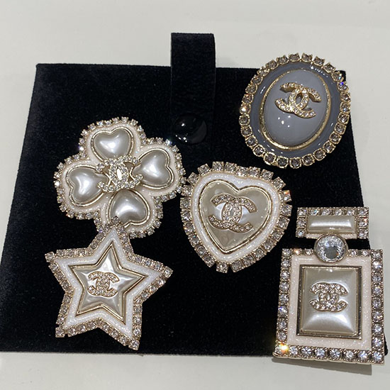 Chanel Brooch CB72804