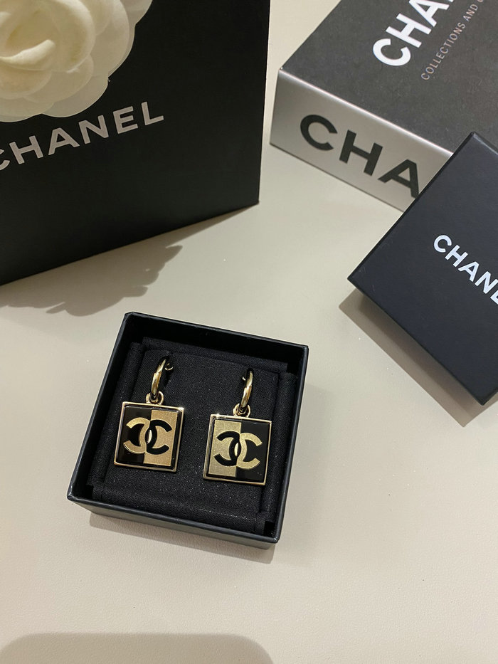 Chanel Earrings CE71806