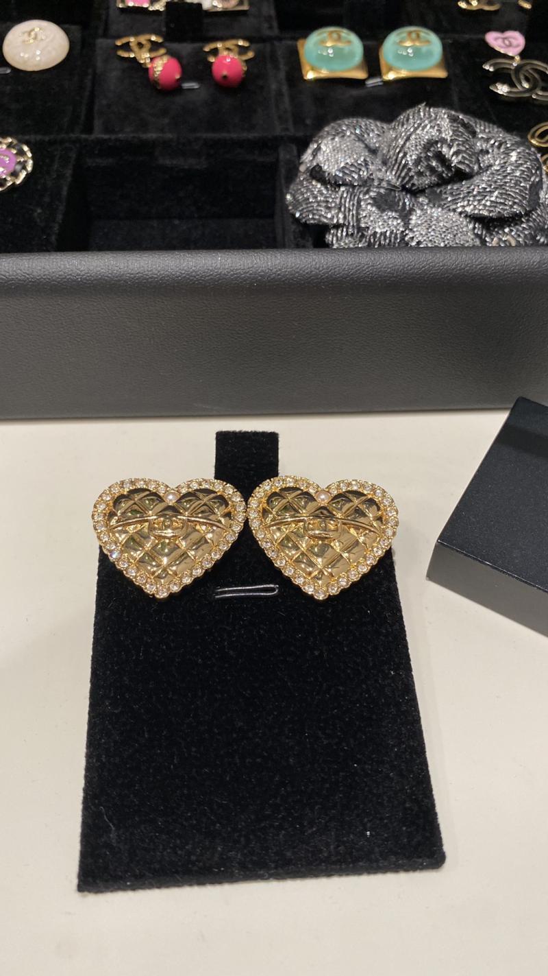 Chanel Earrings CE72802