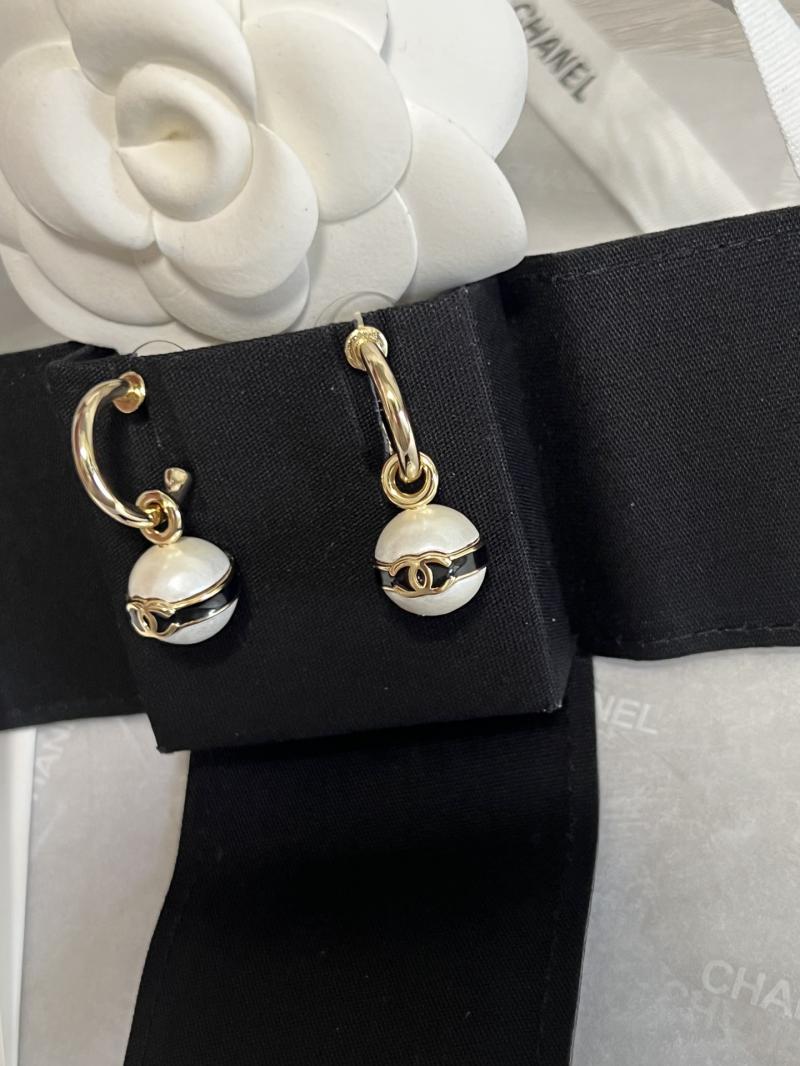 Chanel Earrings CE72805