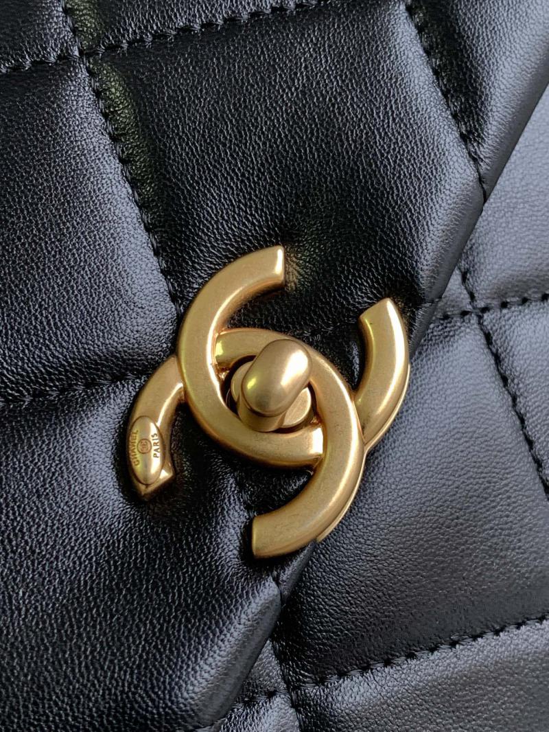 Chanel Lambskin Flap Shoulder Bag AS4305