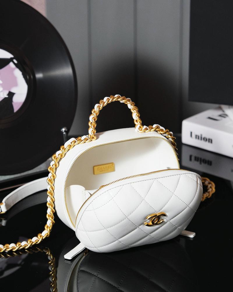 Chanel Lambskin Vanity Case With Chain White AS3066