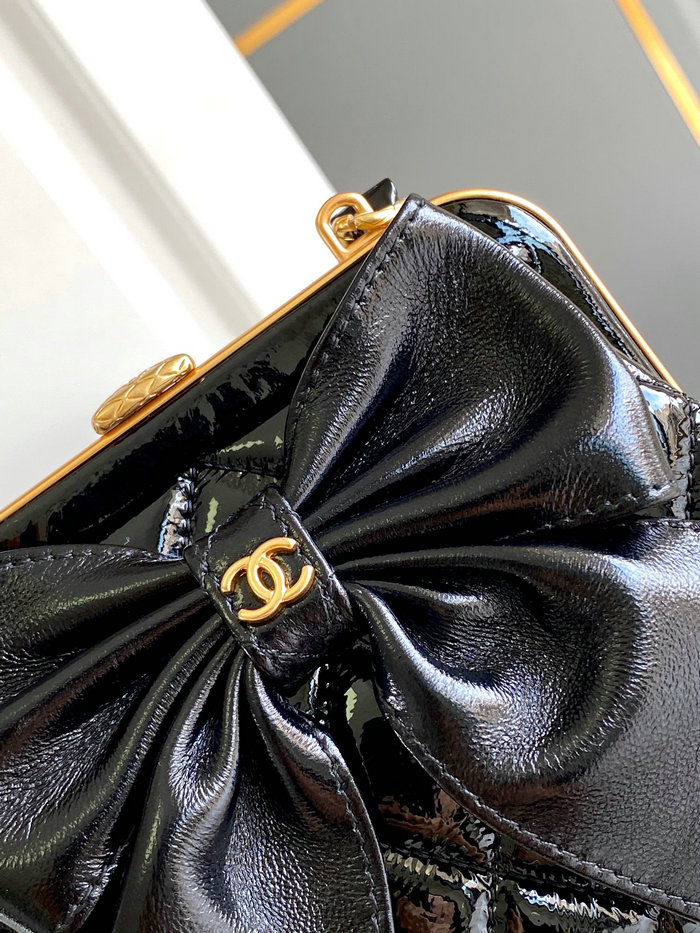 Chanel Mini Shiny Lambskin Clutch AP4028 Black