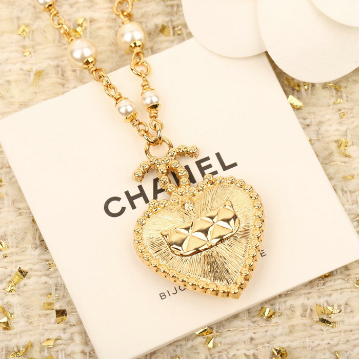 Chanel Necklace CN71601