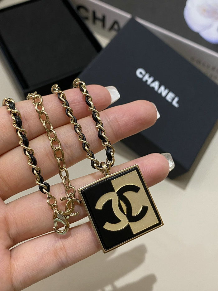 Chanel Necklace CN71806