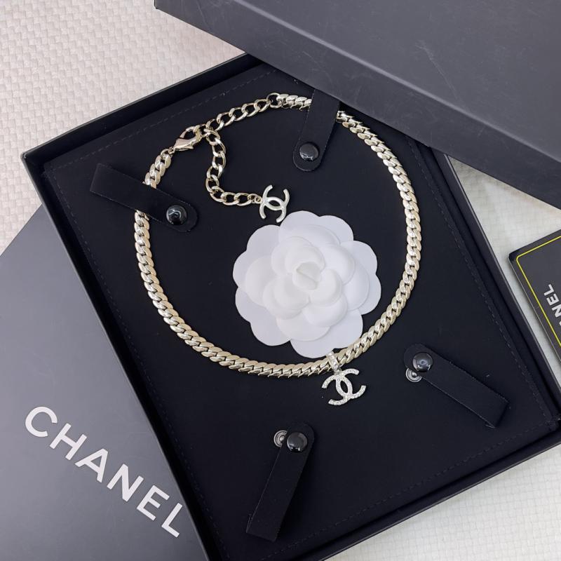 Chanel Necklace CN72801