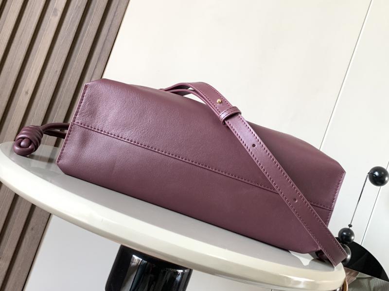 Loewe Medium Flamenco Clutch L9043 Burgundy