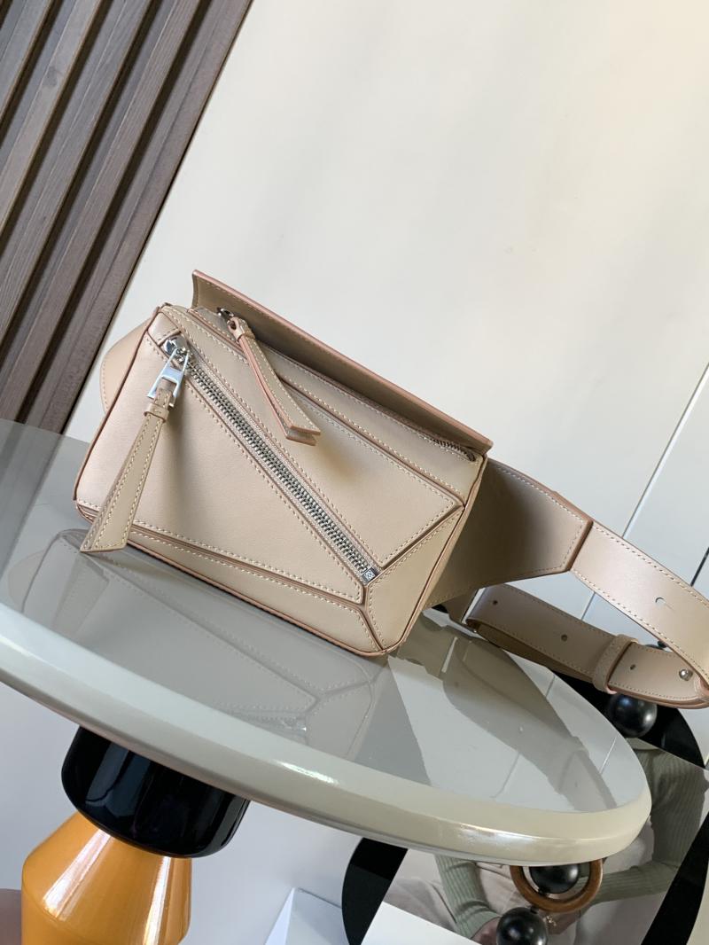 Loewe Puzzle Bumbag L8013 Sand