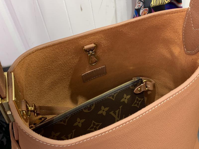 Louis Vuitton Low Key Hobo PM M25352 Brown