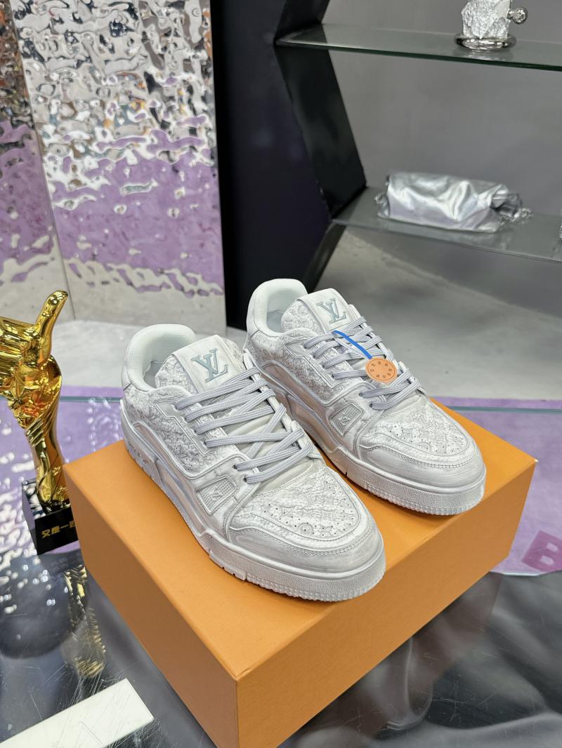 Louis Vuitton Sneakers SLS72802