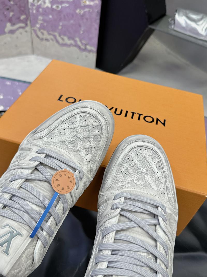 Louis Vuitton Sneakers SLS72802