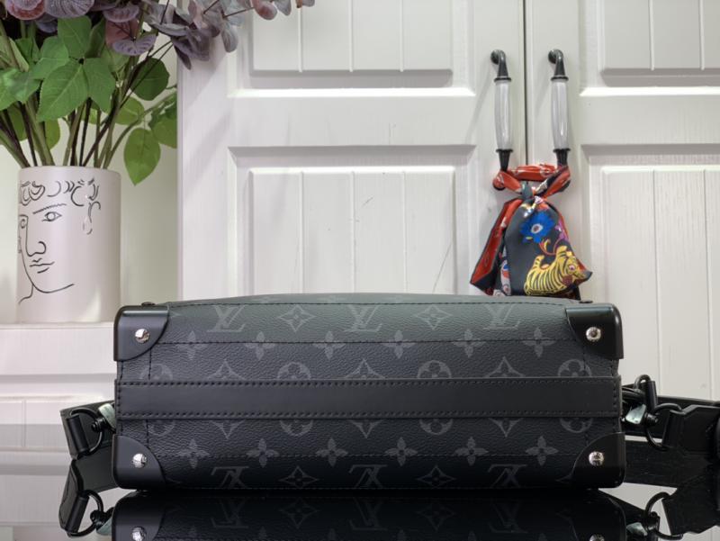 Louis Vuitton Soul Trunk East West M11744