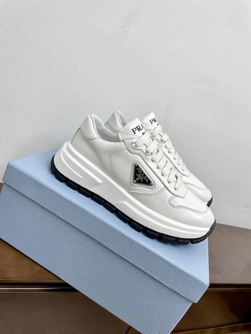 Prada Sneakers SPS72201