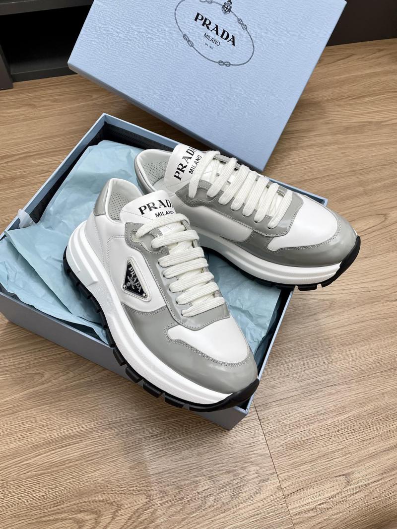 Prada Sneakers SPS72204